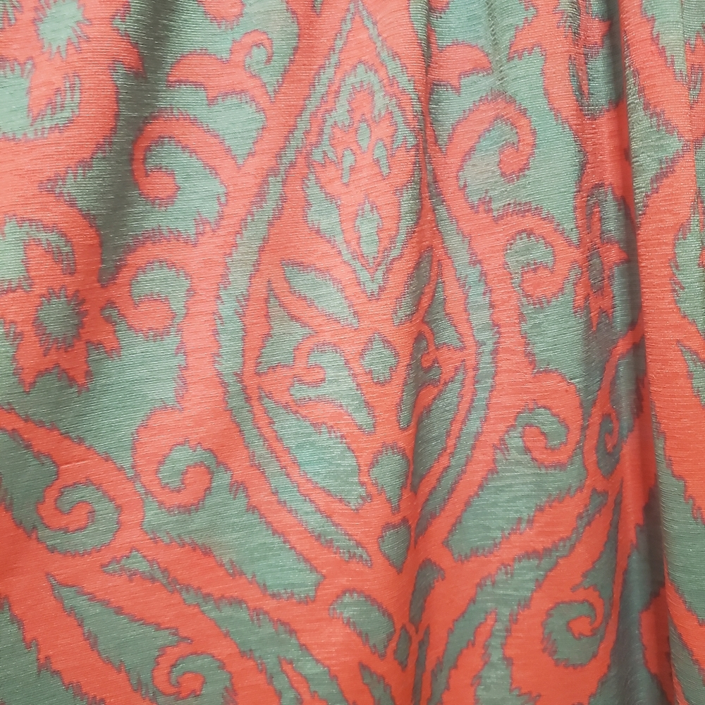 Tunic - Picture 2 of 3